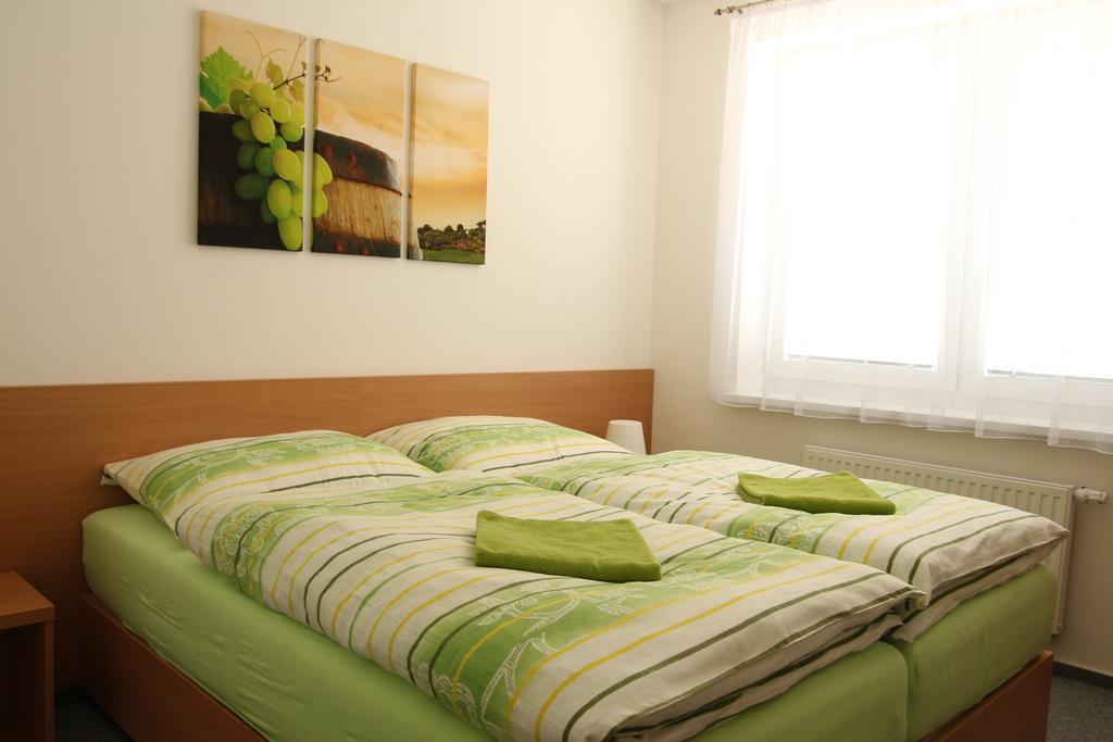 Penzion Bobule Stare Mesto  Habitación foto