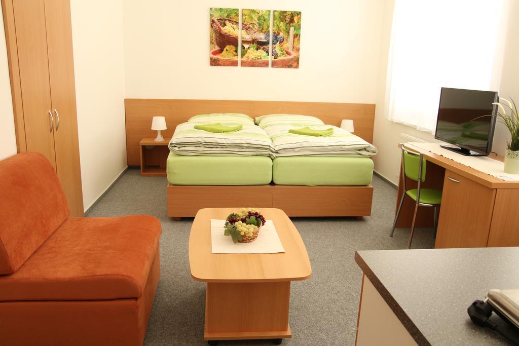Penzion Bobule Stare Mesto  Habitación foto